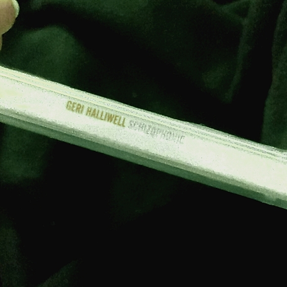 🧁GERRI HALLIWELL (aka Ginger Spice) CD *NWT* - Picture 4 of 8